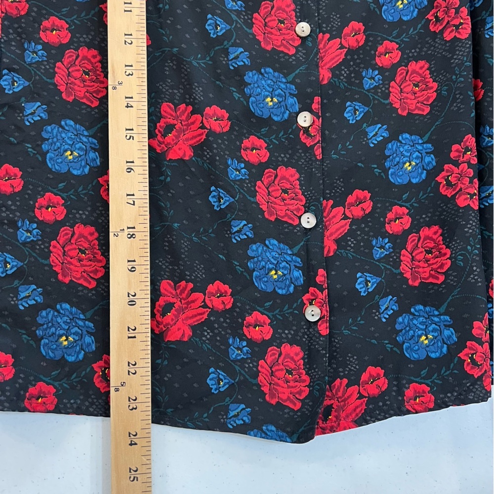 Vintage Alcott & Andrews 100% Silk Black Floral Roses Button Down Blouse Sz 4 - Picture 8 of 12